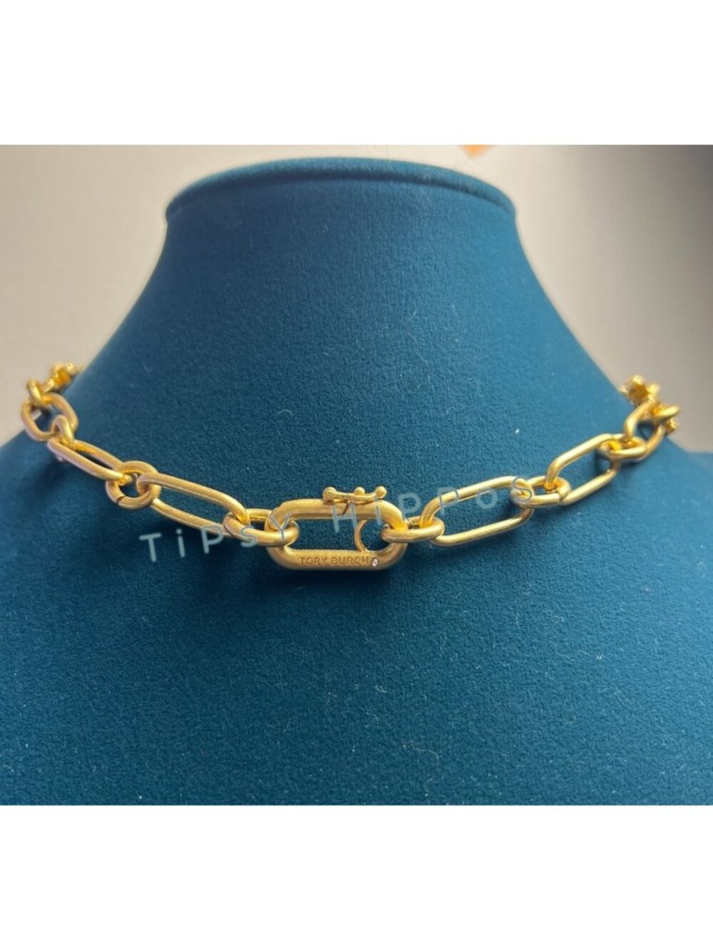 AUTHENTIC TORY BURCH GOLD ROXANNE CHOAKER CHAINLINK NECKLACE - Picture 3 of 4